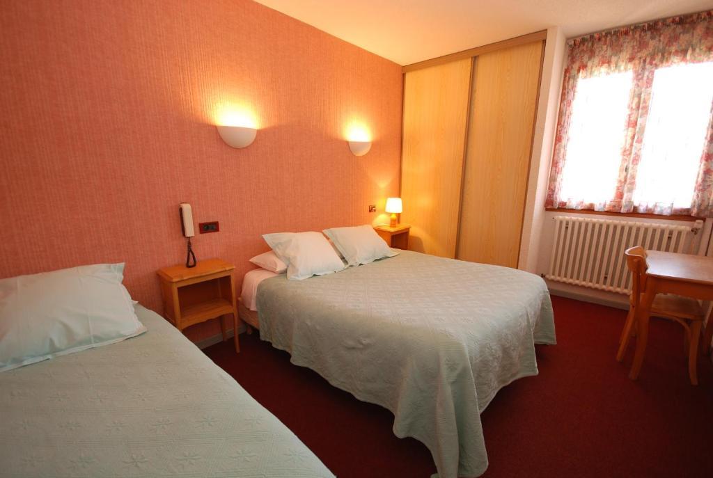 Auberge Du Rochasson Risoul Room photo
